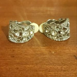 Vintage Clip On Earrings